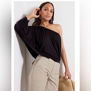 LNA NWT S Ashra one shoulder ribbed black top dolman sleeve Evereve